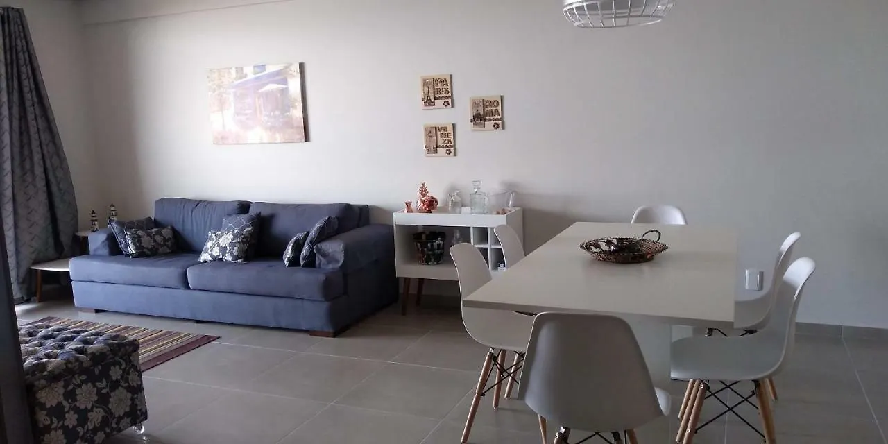 Apartamento Beira Mar Pe Na Areia Florianopolis 0*,  Brazil